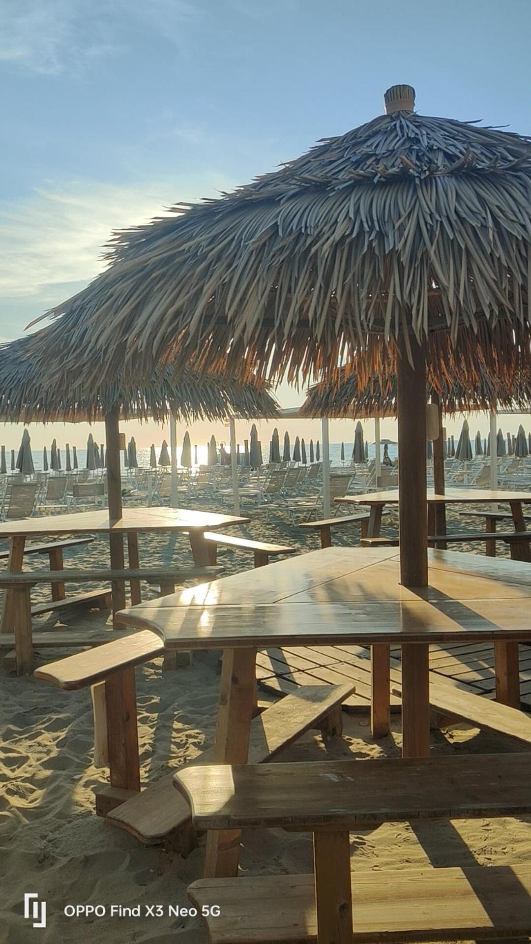 Sea Beach Relax Tirrenia Εξωτερικό φωτογραφία